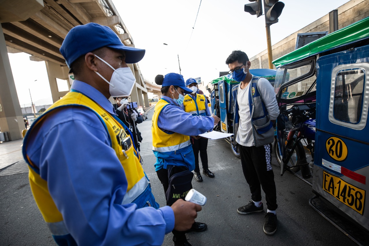 Municipalidad de Lima inicia operativos de control de medidas de bioseguridad a mototaxis del cercado