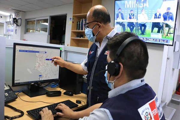Minsa fortalece la Línea 113 con más de mil profesionales de la salud para que realicen orientación e información en temas de salud