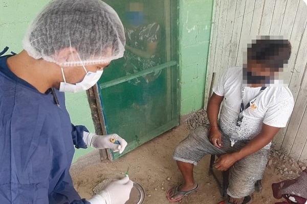 Médicos realizan evaluación médica completa a pobladores de Marcona para prevenir Covid-19