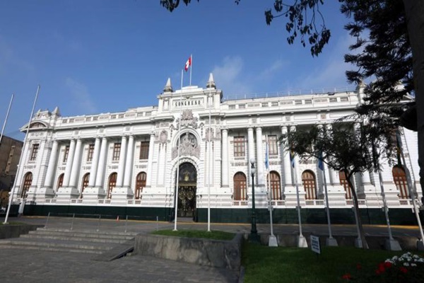 Con pocas horas de reflexión y después de haberse equivocado el Congreso ahora tiene otra oportunidad de elegir un mejor presidente