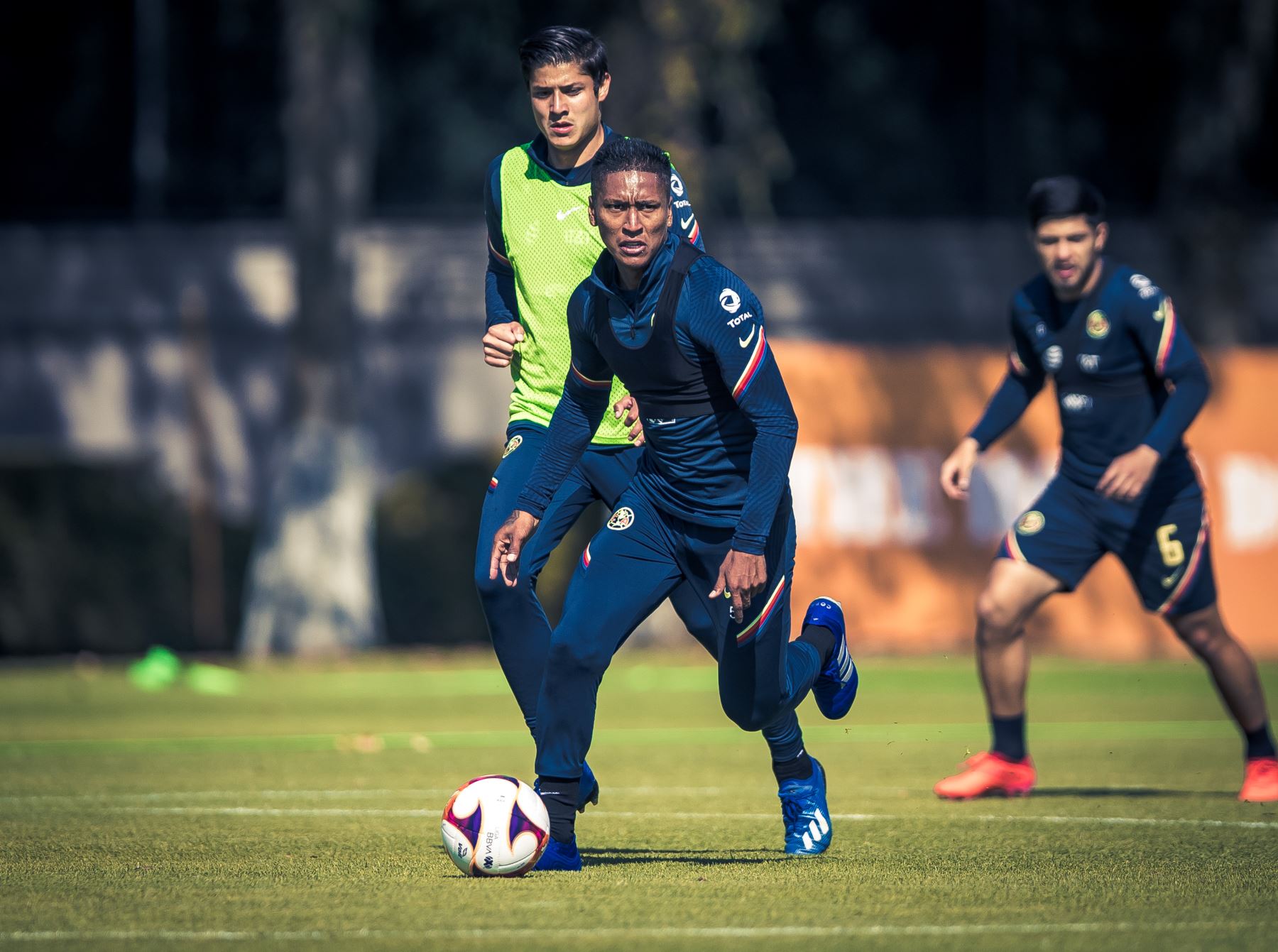 Pedro Aquino, el aguerrido volante que aspira triunfar en el poderoso América