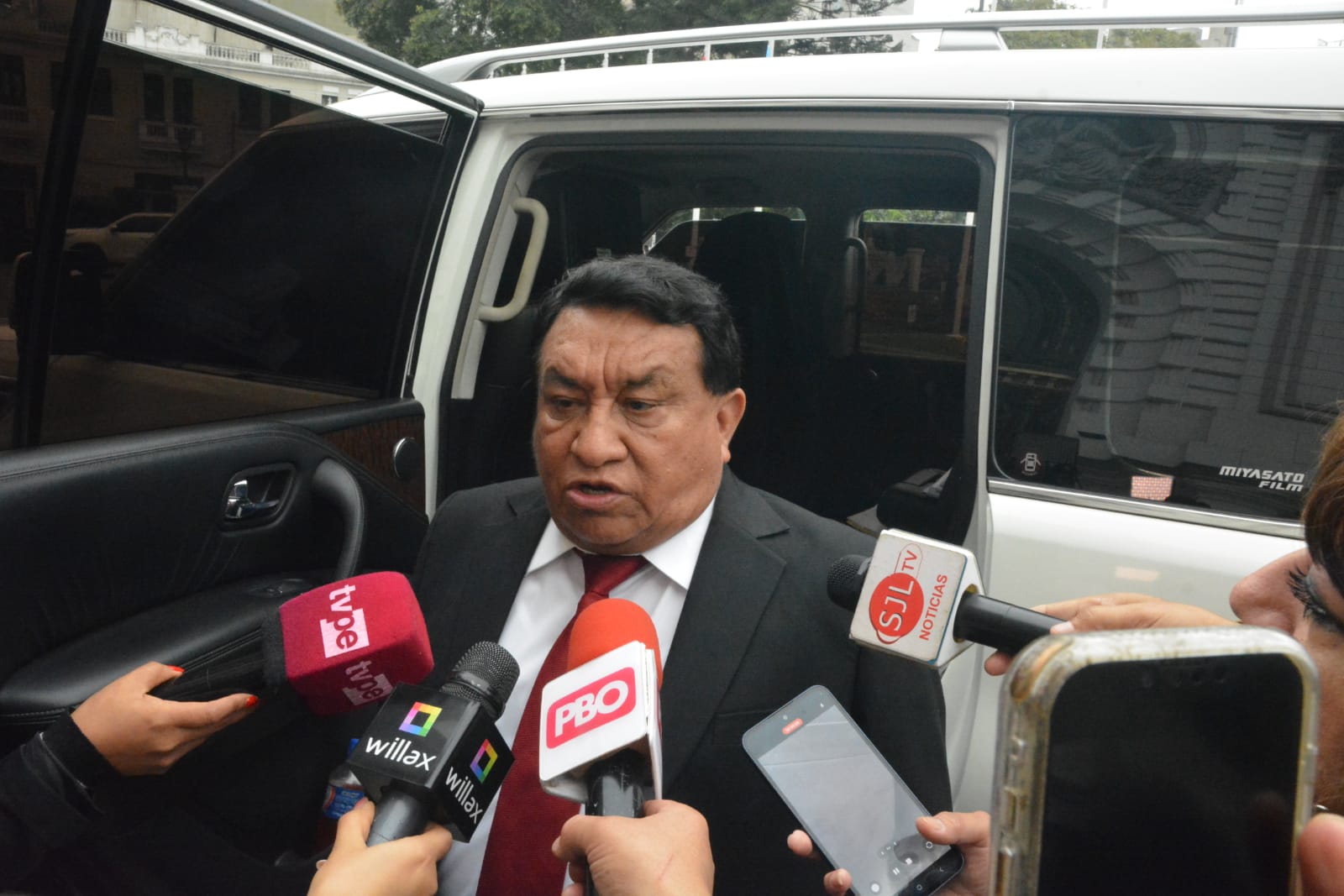 Demandan ante el Poder Judicial a premier  y ministra de Economía por bono ONP