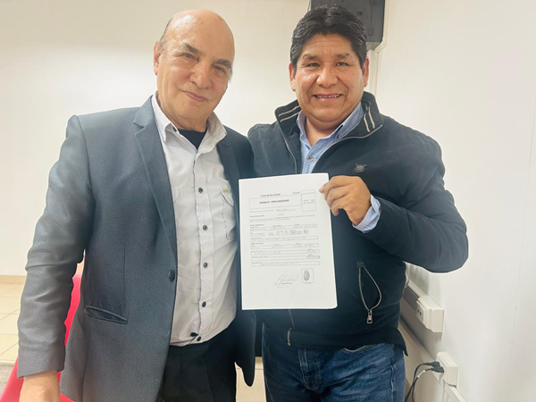 Movimiento Dignidad Nacional se suma a Perú Moderno