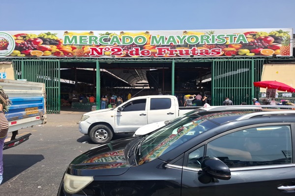 Entrevista a la Dra. Rufina Lévano, abogada de los comerciantes. 