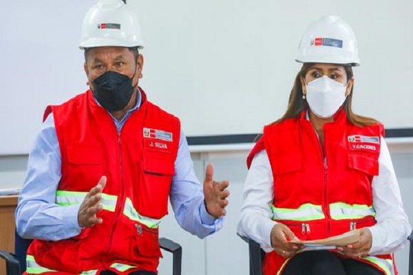 MTC se disculpa con exviceministra