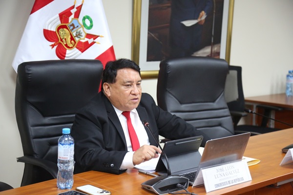 En S/ 33 mil millones aumentan costos en obras en ocho regiones