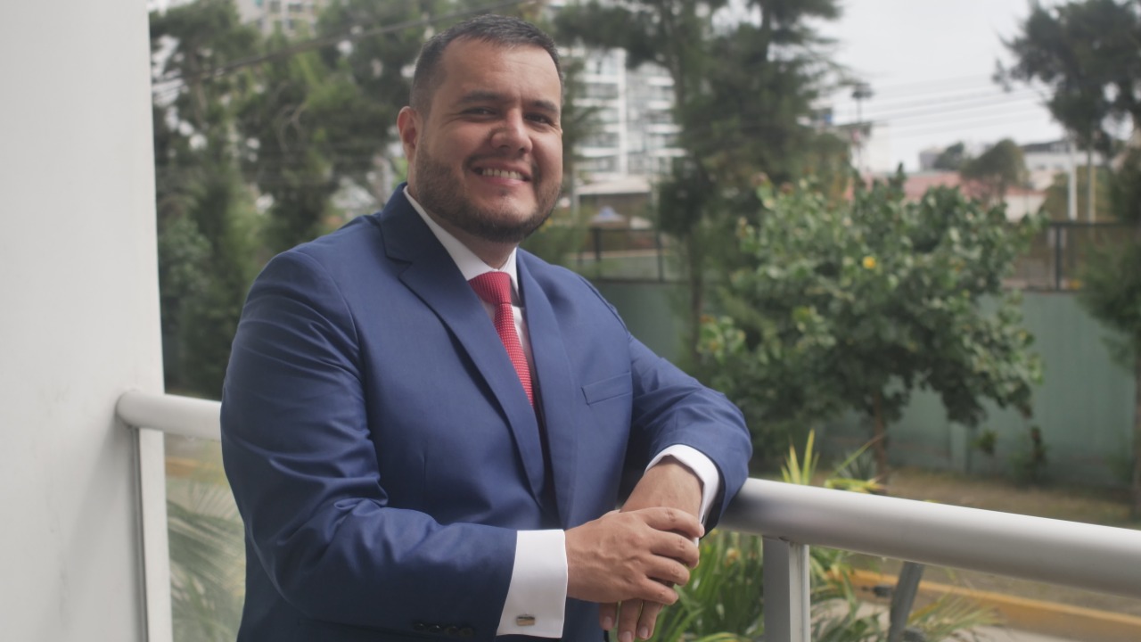 El congresista Franco Salinas es el nuevo vocero de la bancada de Acción Popular hasta julio próximo