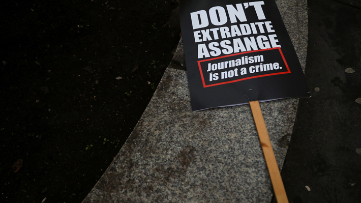 Justicia británica se pronunciará este lunes sobre la extradición de Assange a EE.UU.