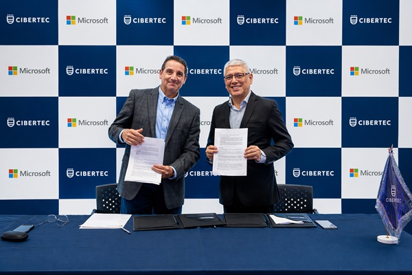 Cibertec y Microsoft se unen para fortalecer la formación técnica en habilidades digitales e inteligencia artificial en Perú