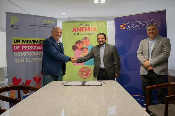 Anemia Cero: Donan reactivos y equipos médicos para ferias de descarte