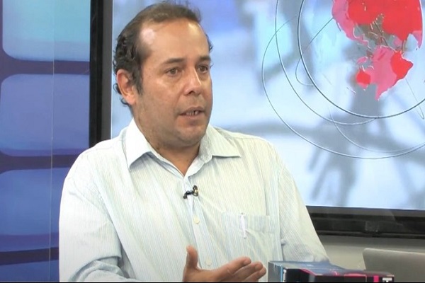 Falleció periodista deportivo Alex Risi Caro