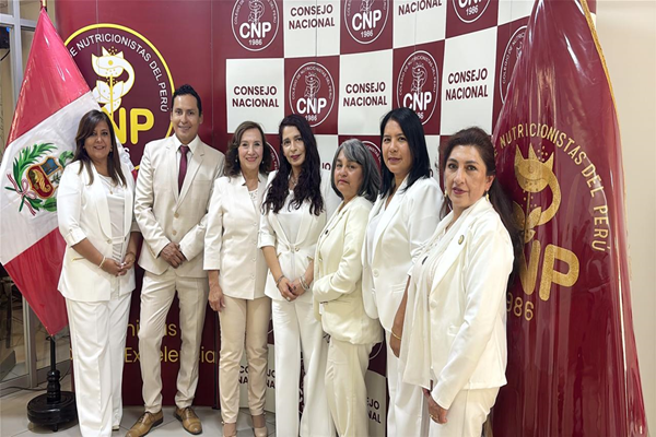 Juramentó nueva directiva del Colegio de Nutricionistas del Perú encabezada por Rosa Elena Cruz