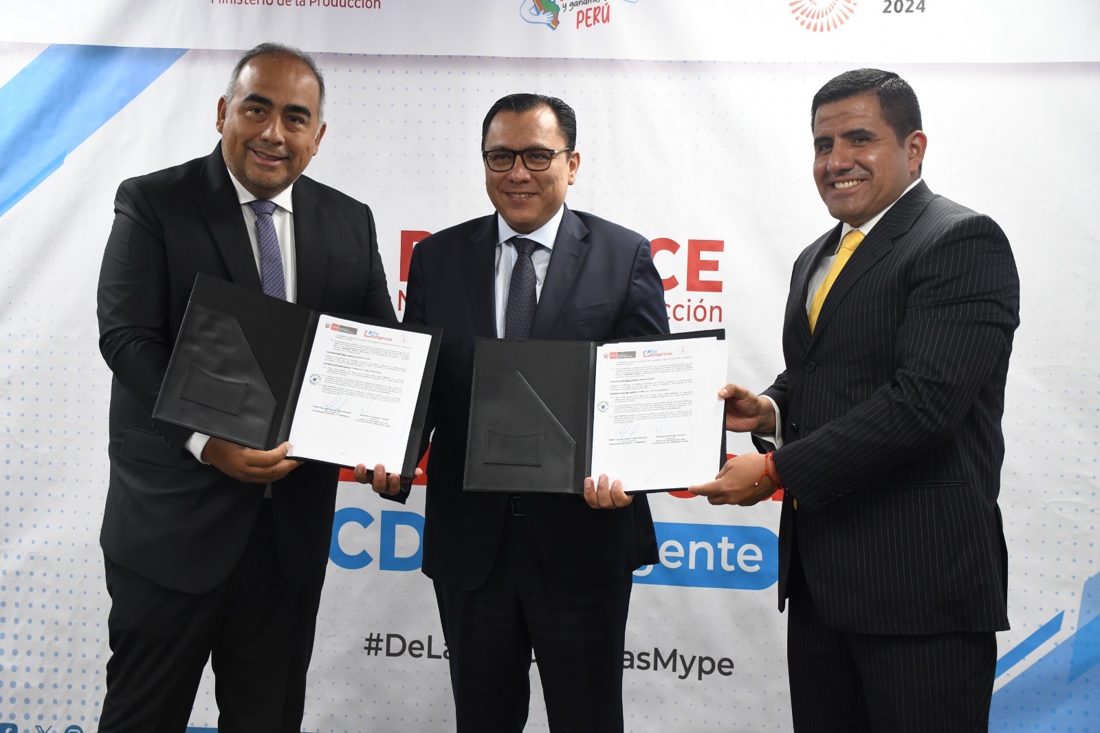 Notarios del Perú y Programa Mi Empresa de PRODUCE firman convenio para favorecer formalización y avance de micro y pequeñas empresas 