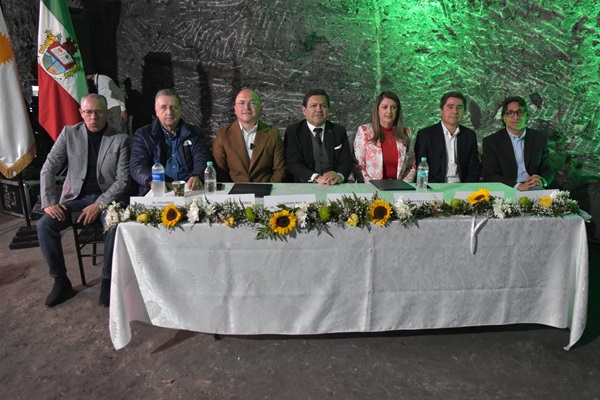 Reuniones del Parlamento Andino se realizaron en Colombia bajo la presidencia de Gustavo Pacheco Villar