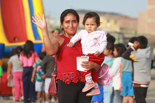  Gore Callao cerró una semana de festejos por el Día de la Madre Chalaca con una multitudinaria fiesta en Pachacútec