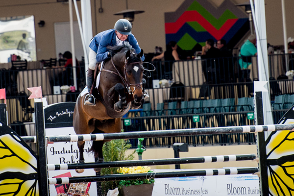 Carlos Quiñones: Campeón Nacional Argentino entrena a equitadoras peruanas 