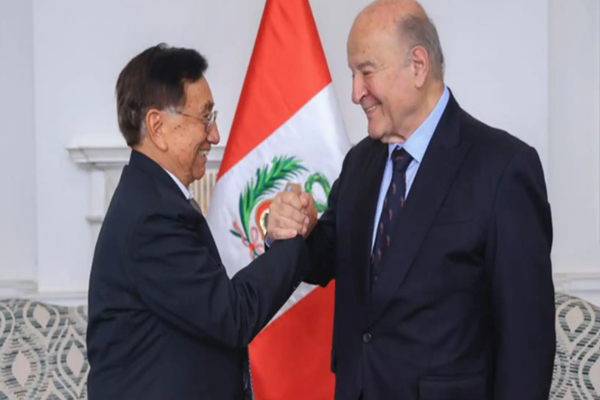 Hernando de Soto es elegido como nuevo titular de la PCM