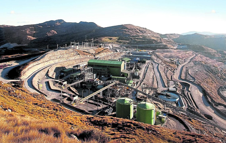 Gold Fields obtiene permisos para ampliar vida de Cerro Corona hasta el 2030