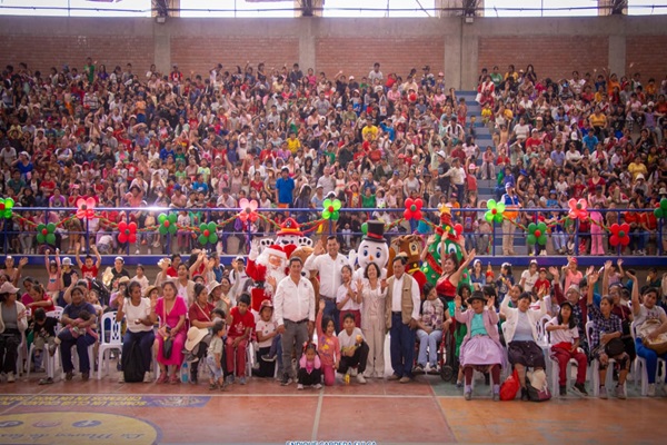 Más de 5,000 niños celebraron la Navidad en Pachacámac