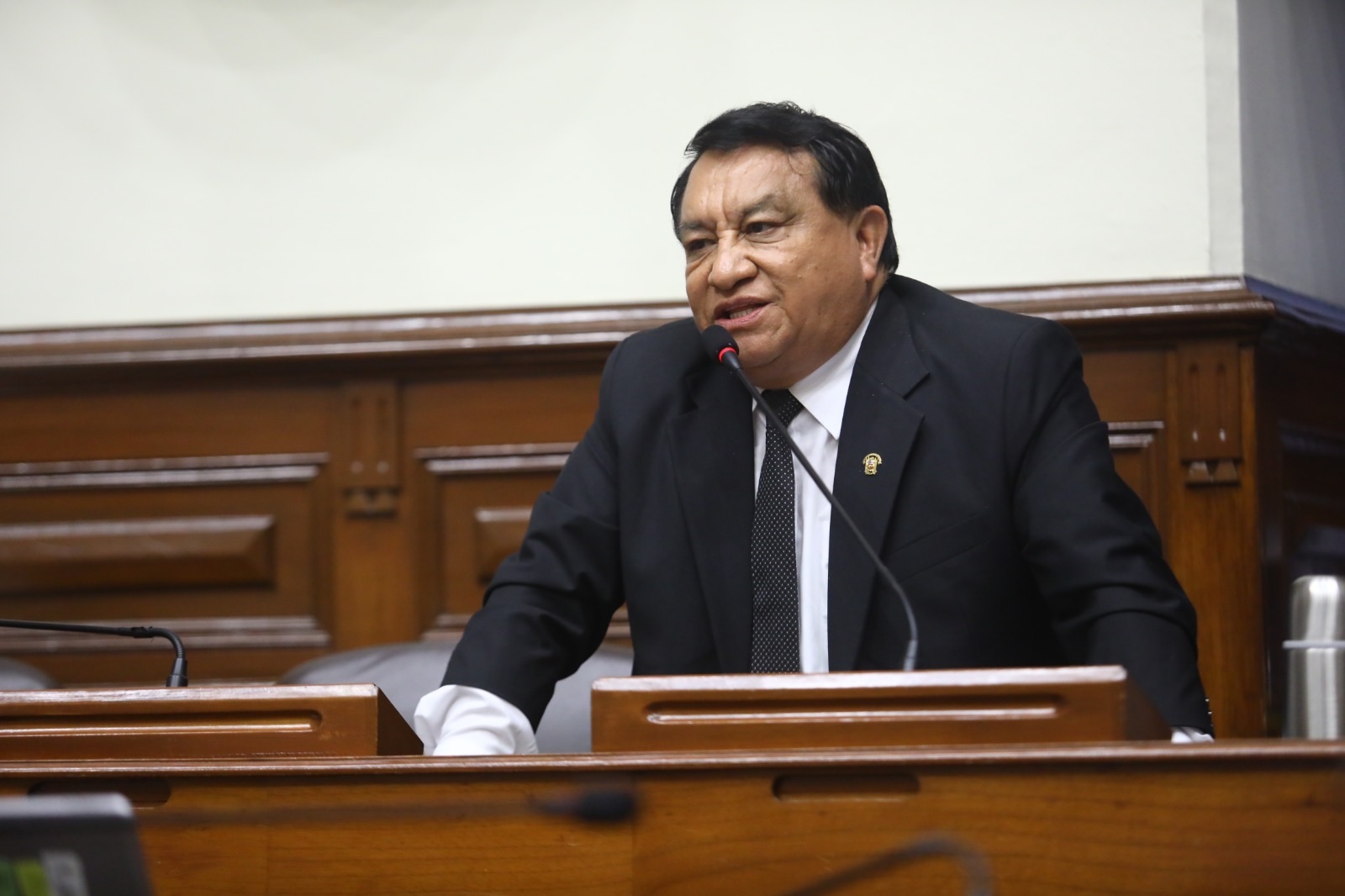 Pepe Luna: López Aliaga usa de manera miserable memoria de Lucho Castañeda para captar votos