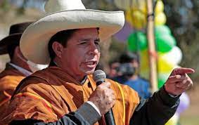 “Se nos pretende dividir como peruanos usando la palabra pituquito”