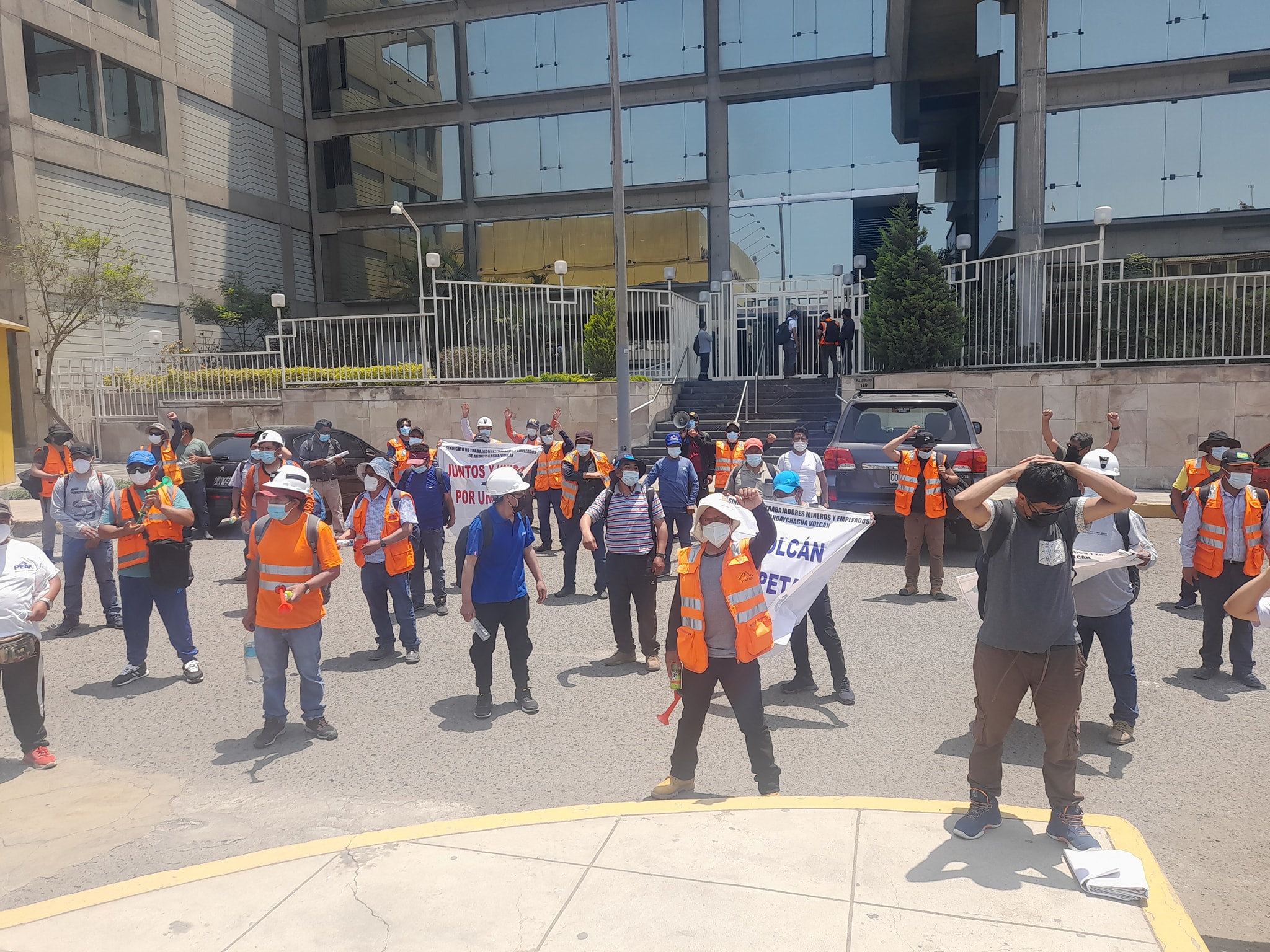 Glencore y Volcan se niegan a dialogar con Sindicato de Andaychagua