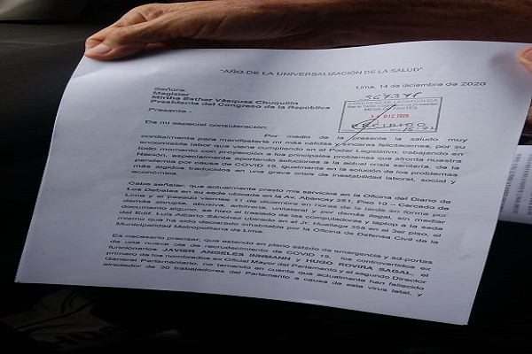 Trabajadores vulnerables del Congreso protestan