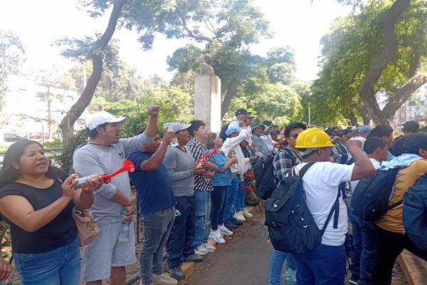 Denuncian prácticas antisindicales 