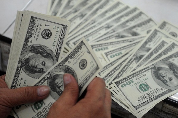 “Cotización del dólar no superará los cuatro soles”
