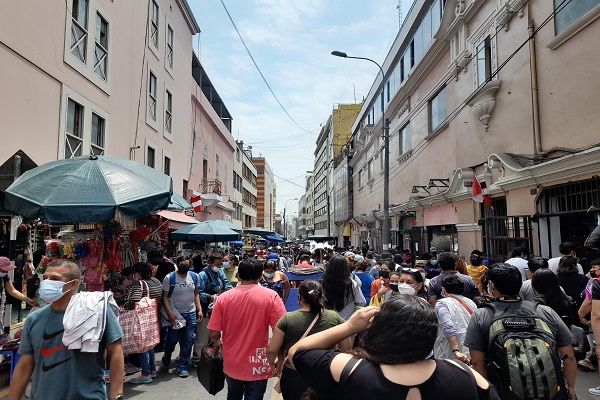 Advierten aumento de trabajo informal