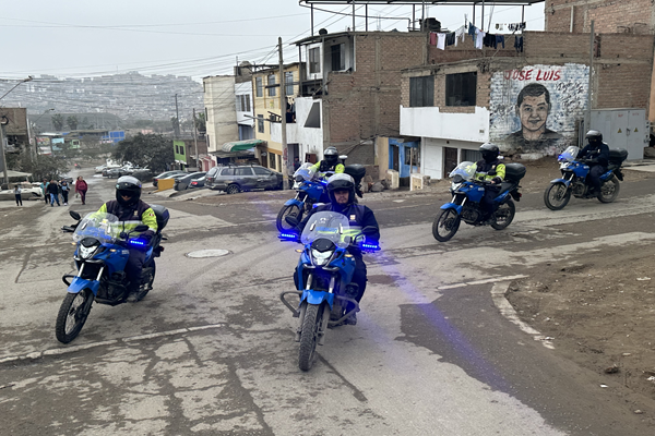 Patrullaje motorizado a todo terreno refuerza seguridad en zonas altas de Villa María del Triunfo